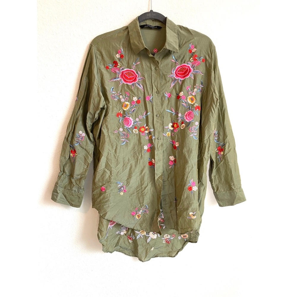 Zara Woman Olive Green Embroidered Button Up-M